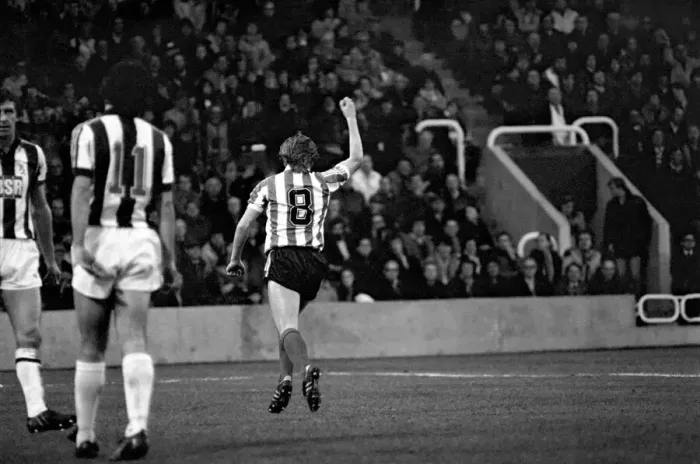 Framed Print : English League Division One match. West Bromwich Albion 1 v Stoke City 2 Framed Print : English League Division One match. West Bromwich Albion 1 v Stoke City 2