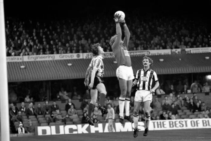 Framed Print : English League Division One match. West Bromwich Albion 1 v Stoke City 2 Framed Print : English League Division One match. West Bromwich Albion 1 v Stoke City 2