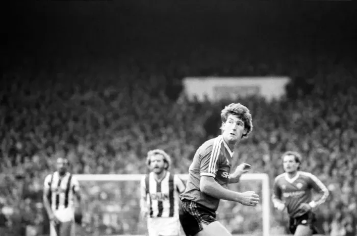 Framed Print : English League Division One match. West Bromwich Albion 2 v Manchester United 0