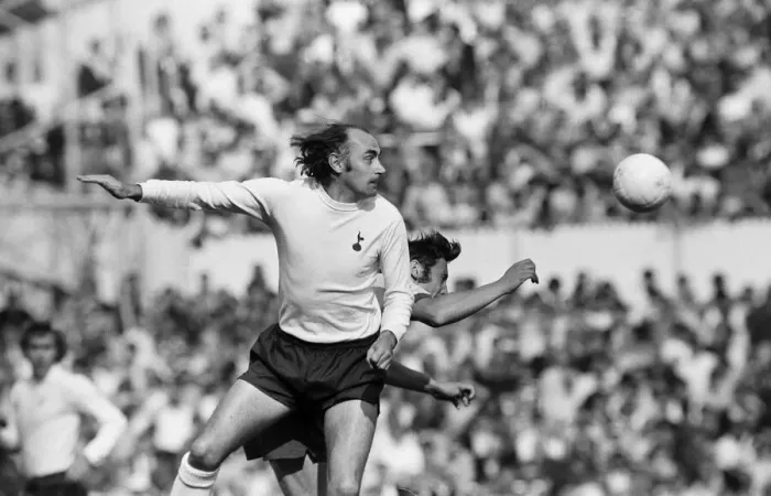 Framed Print : English League Division One match at White Hart Lane. Tottenham Hotspur 3 v Crystal Framed Print : English League Division One match at White Hart Lane. Tottenham Hotspur 3 v Crystal