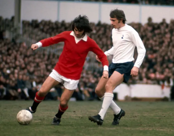 Framed Print : English League Division One match at White Hart Lane Tottenham Hotspur 2 v