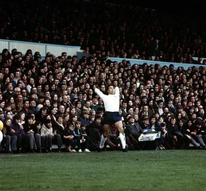 Framed Print : English league Division One match at White Hart Lane Tottenham Hotspur v Chelsea v