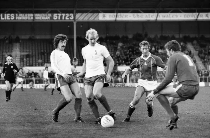 Framed Print : English League Division Two match. Wrexham 0 v Oldham Athletic 3 Framed Print : English League Division Two match. Wrexham 0 v Oldham Athletic 3