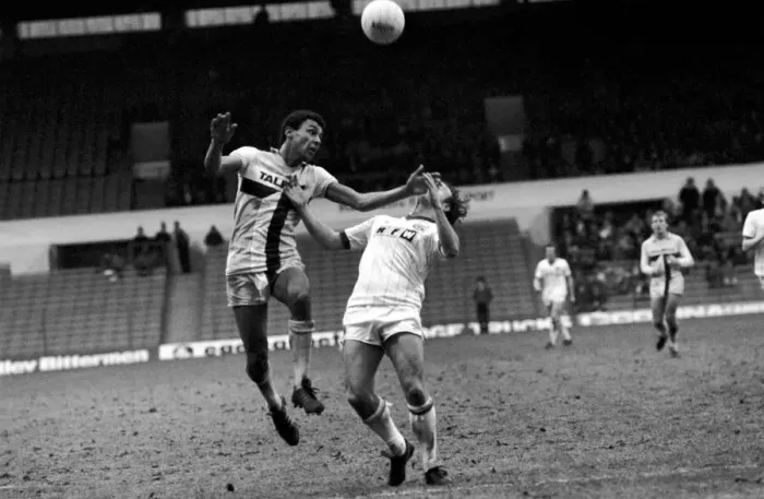 Framed Print : English League Division One matchat Elland Road. Leeds UNited 0 v Coventry City 0 Framed Print : English League Division One matchat Elland Road. Leeds UNited 0 v Coventry City 0