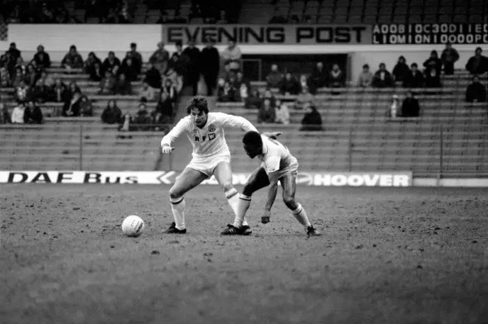 Framed Print : English League Division One matchat Elland Road. Leeds UNited 0 v Coventry City 0 Framed Print : English League Division One matchat Elland Road. Leeds UNited 0 v Coventry City 0