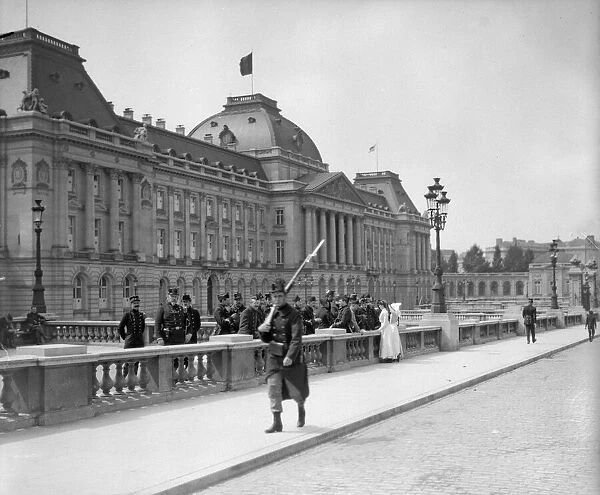 English nurses seen here meeting Belgian soldiers outside the Royal Palace before