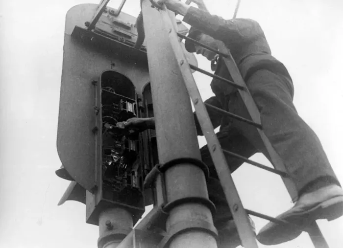 Framed Print : English Railways, attending to signal lights on the Southern Railways. c Framed Print : English Railways, attending to signal lights on the Southern Railways. c