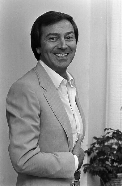 Entertainer Des O Connor. October 1983