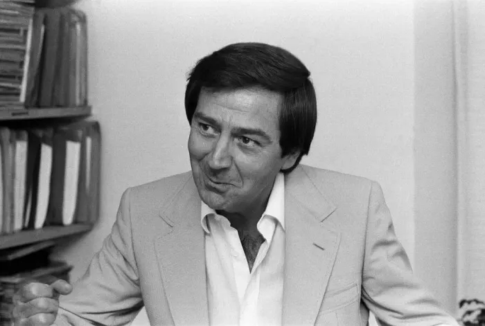 Framed Print : Entertainer Des O Connor. October 1983