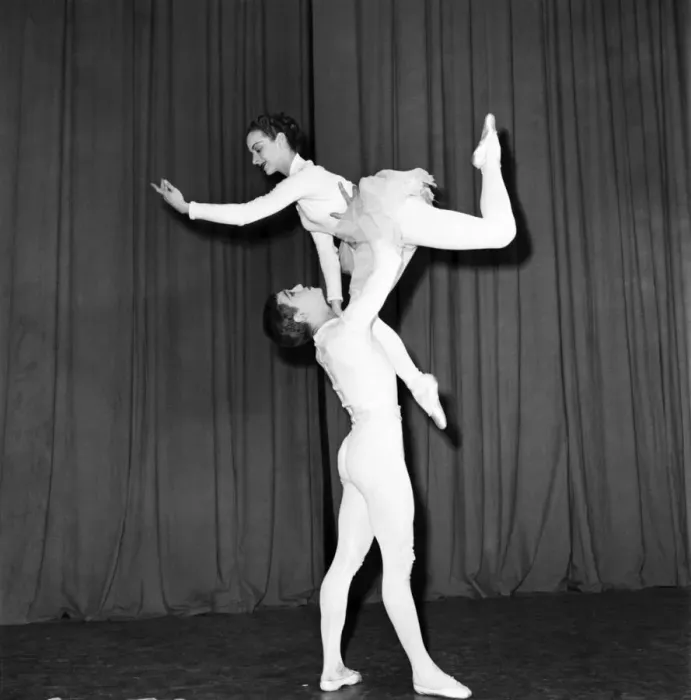 Framed Print : Entertainment Dance Ballet. Maryon Lane and Pirmin Treen rehearsing Framed Print : Entertainment Dance Ballet. Maryon Lane and Pirmin Treen rehearsing