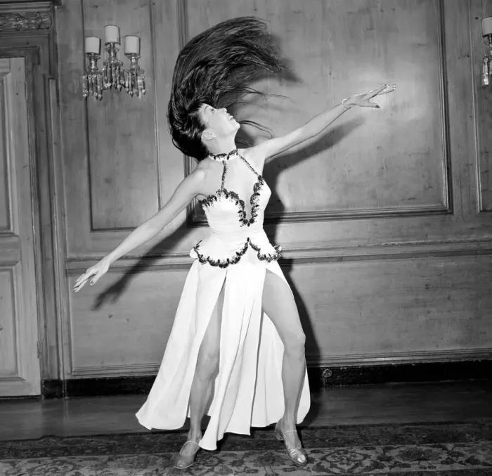 Framed Print : Entertainment Dance. Miss Jadin Wong is a Chinese dancer now playing at the Savoy Hotel