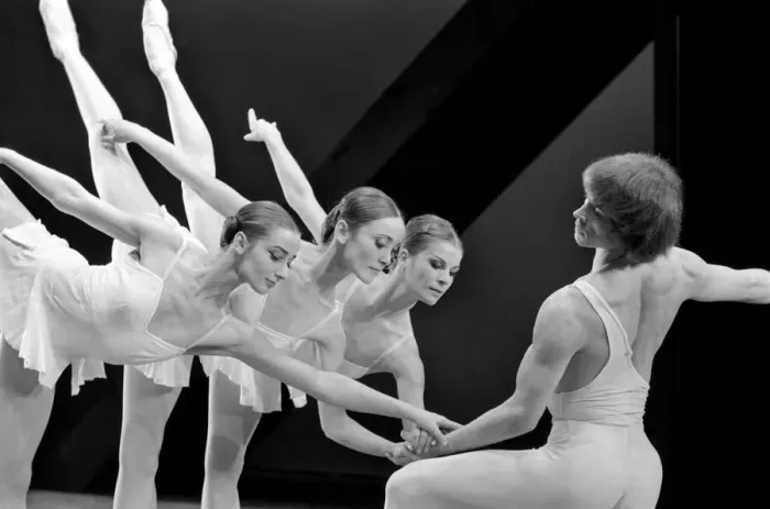 Framed Print : Entertainment dancing. The Dutch National Ballet makes its London dabut at Sadlers Wells