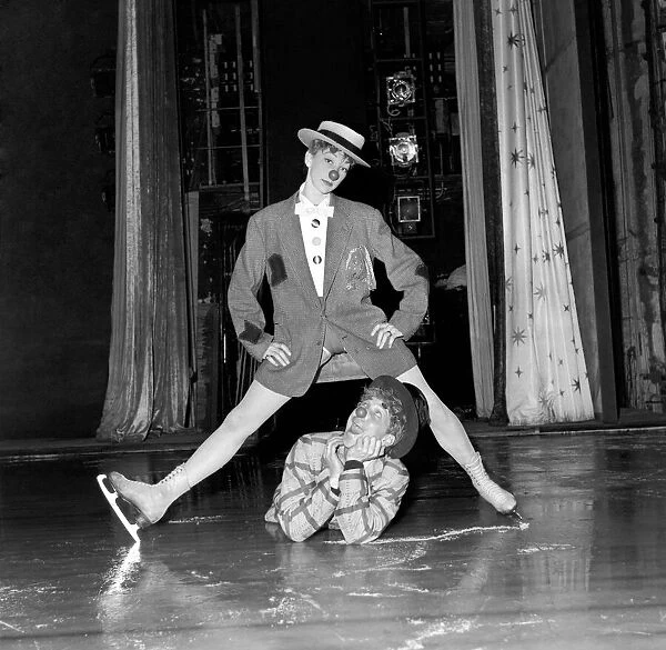 Entertainment: Ice Shows Clowns performing on ice. September 1953 D5810-003