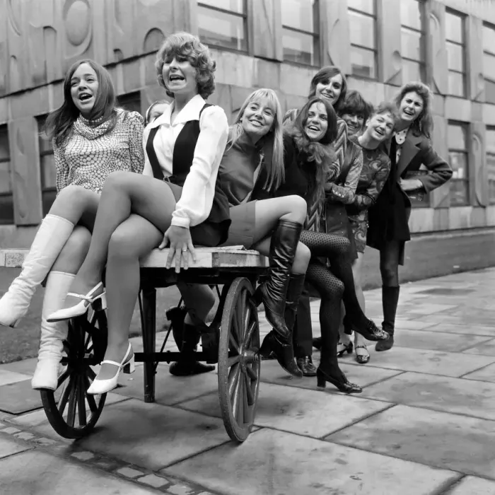 Framed Print : Entertainment: Stage: Theatre: A bevy of lovely girls are appearing at the Manchester