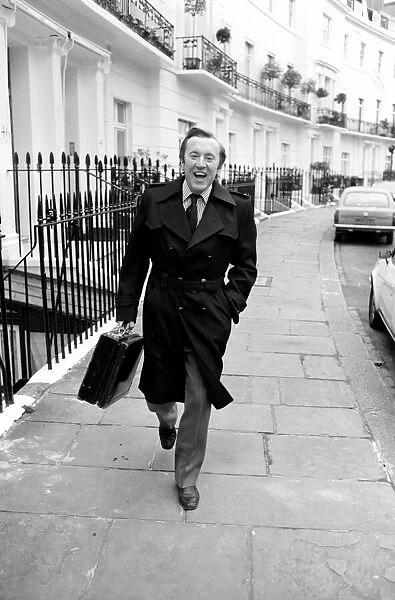 Entertainment: Television. David Frost was off to hold talks 'all over London'