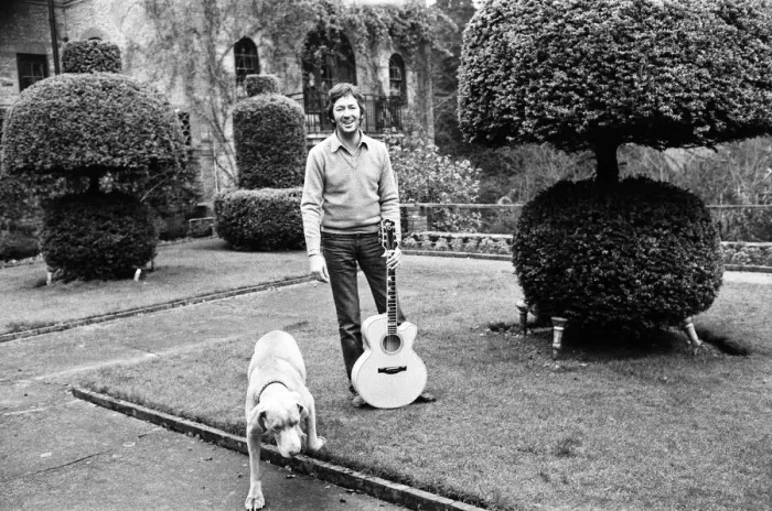 Framed Print : Eric Clapton and his pet dog Willow, an 8 year old Weimaraner Framed Print : Eric Clapton and his pet dog Willow, an 8 year old Weimaraner