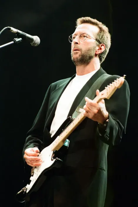 Framed Print : Eric Clapton on stage at the Sheffield Arena, Sheffield, 3rd October 1993 Framed Print : Eric Clapton on stage at the Sheffield Arena, Sheffield, 3rd October 1993