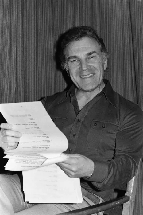 Framed Print : Ernest Maxin at rehearsals for Lennie and Jerrys BBC1 Christmas Special Framed Print : Ernest Maxin at rehearsals for Lennie and Jerrys BBC1 Christmas Special