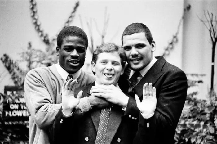 Framed Print : Errol Christie, Keith Wallace and Noel Quarless appearance. 23rd January 1984