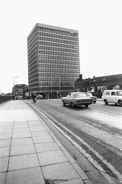 ES & A Robinsons Headquarters and Bristols first skyscraper at One Redcliffe