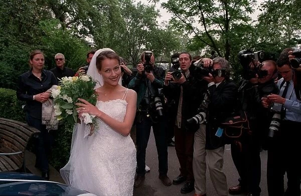 Estelle Skornik Actress June 98 Dressed in wedding dress filming the Renault Clio