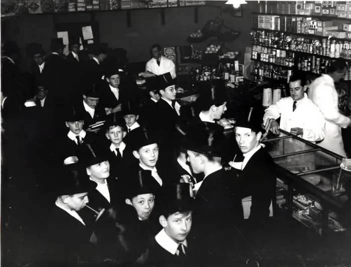 Framed Print : Eton College - Boys seen in the school shop - Picture dated February 1964