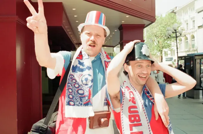 Framed Print : Euro 1996 Football Fans in Liverpool City Centre, 14th June 1996. Czech Republic Fans