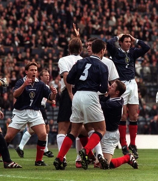 Euro 2000 Qialifying match at Hampden Park. Scotland 0 v England 2