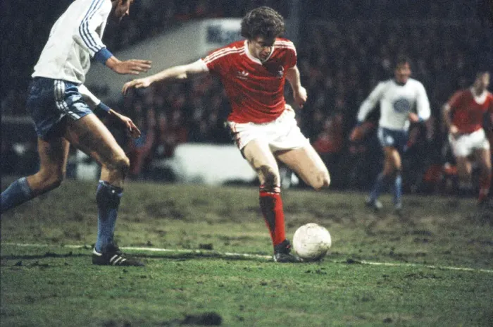 Framed Print : European Cup Quarter Final First Leg match at the City Ground Framed Print : European Cup Quarter Final First Leg match at the City Ground