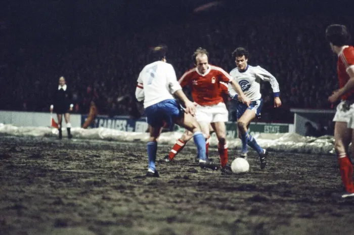 Framed Print : European Cup Quarter Final First Leg match at the City Ground Framed Print : European Cup Quarter Final First Leg match at the City Ground