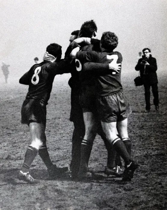 Framed Print : European Cup Quarter Final Second Leg match at Parkhead, Glasgow Framed Print : European Cup Quarter Final Second Leg match at Parkhead, Glasgow
