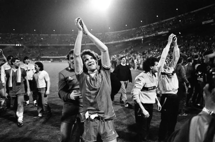 Framed Print : European Cup Winners Cup Final. Rotterdam, Holland. Everton 3 v Rapid Vienna 1