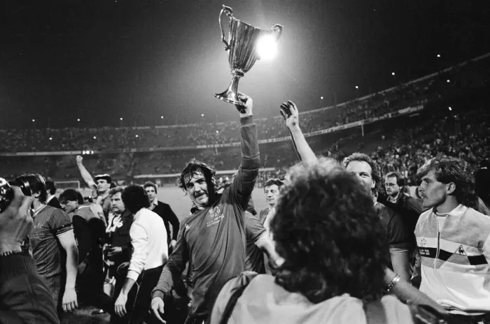 Framed Print : European Cup Winners Cup Final. Rotterdam, Holland. Everton 3 v Rapid Vienna 1 Framed Print : European Cup Winners Cup Final. Rotterdam, Holland. Everton 3 v Rapid Vienna 1