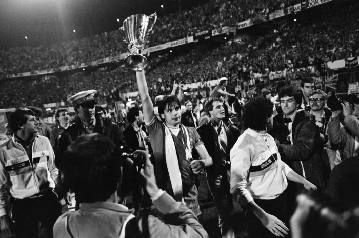 Framed Print : European Cup Winners Cup Final. Rotterdam, Holland. Everton 3 v Rapid Vienna 1 Framed Print : European Cup Winners Cup Final. Rotterdam, Holland. Everton 3 v Rapid Vienna 1
