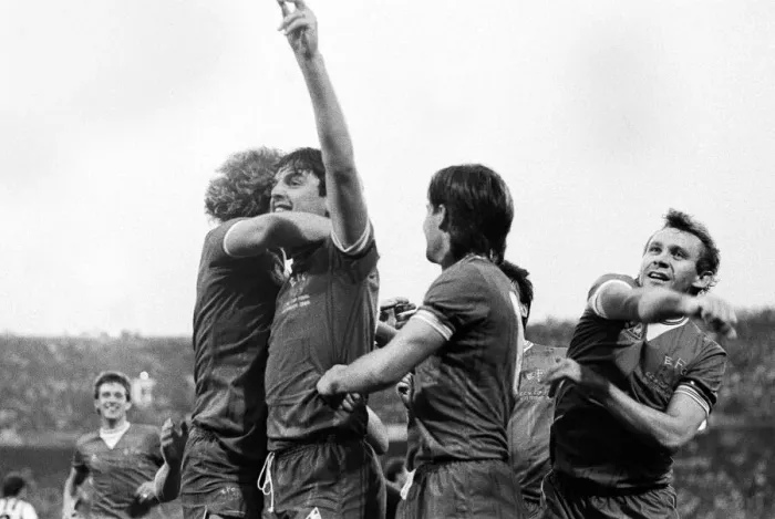Framed Print : European Cup Winners Cup Final. Rotterdam, Holland. Everton 3 v Rapid Vienna 1 Framed Print : European Cup Winners Cup Final. Rotterdam, Holland. Everton 3 v Rapid Vienna 1