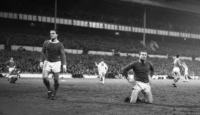 Framed Print : European Cup Winners Cup Second Round First Leg match at White Hart lane Framed Print : European Cup Winners Cup Second Round First Leg match at White Hart lane