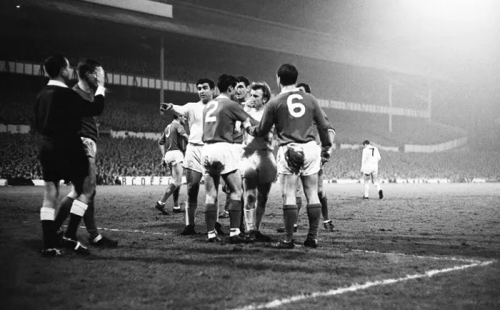 Framed Print : European Cup Winners Cup Second Round First Leg match at White Hart lane Framed Print : European Cup Winners Cup Second Round First Leg match at White Hart lane