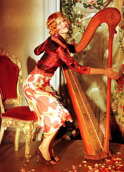 Eva Herzigova with harp, October 1997