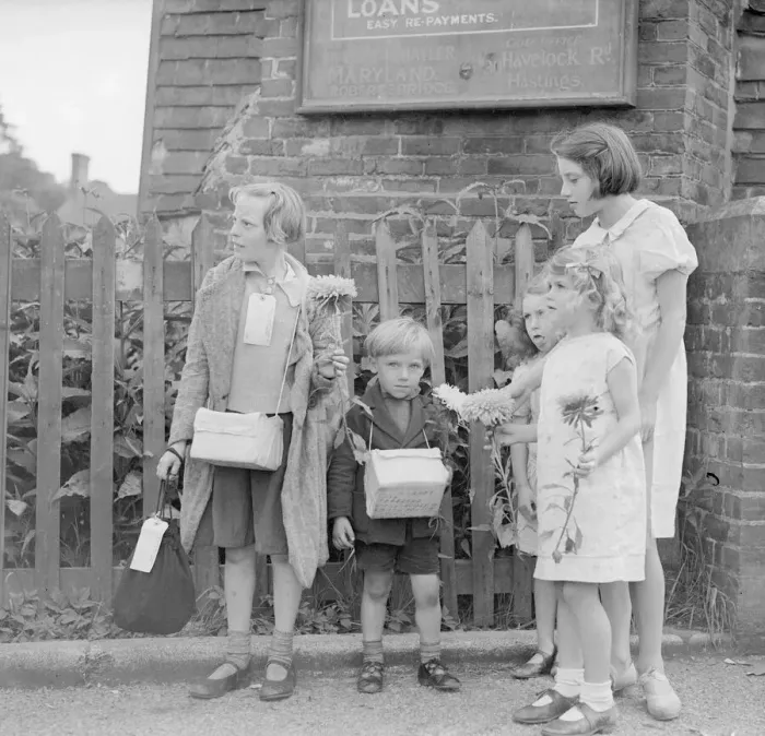 Framed Print : Evacuations of civilians in Britain during World War II was designed to save