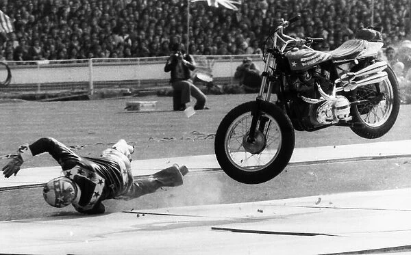 Evel Knievel American stuntman daredevil 1975 falling from motorcycle at Wembley