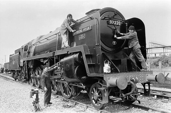 Evening Star train at Tyseley Locomotive Works, Birmingham Railway Museum. 4th June 1982