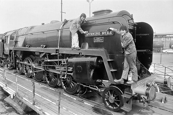 Evening Star train at Tyseley Locomotive Works, Birmingham Railway Museum. 4th June 1982