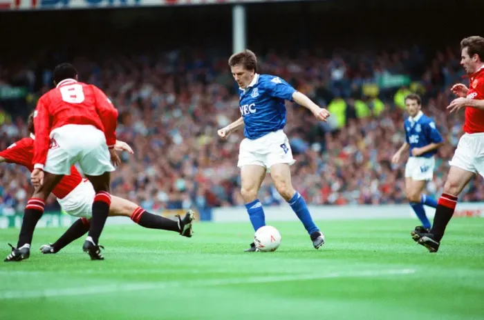Framed Print : Everton 0-2 Manchester United, league match at Goodison Park