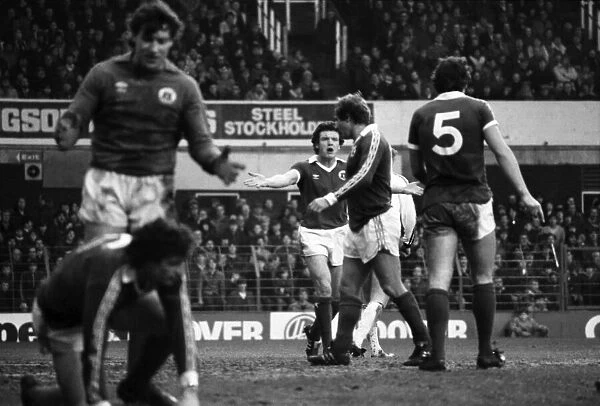 Everton 0 v. Ipswich 0. Division One Football. January 1981 MF01-12