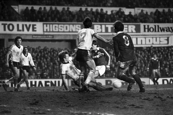Everton 0 v. Ipswich 0. Division One Football. January 1981 MF01-12-024