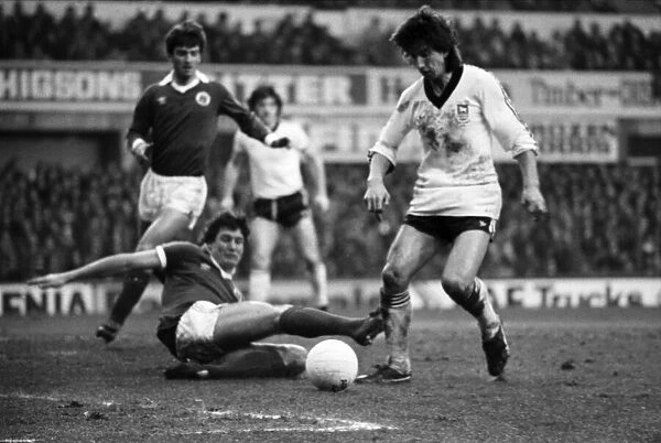 Everton 0 v. Ipswich 0. Division One Football. January 1981 MF01-12-059