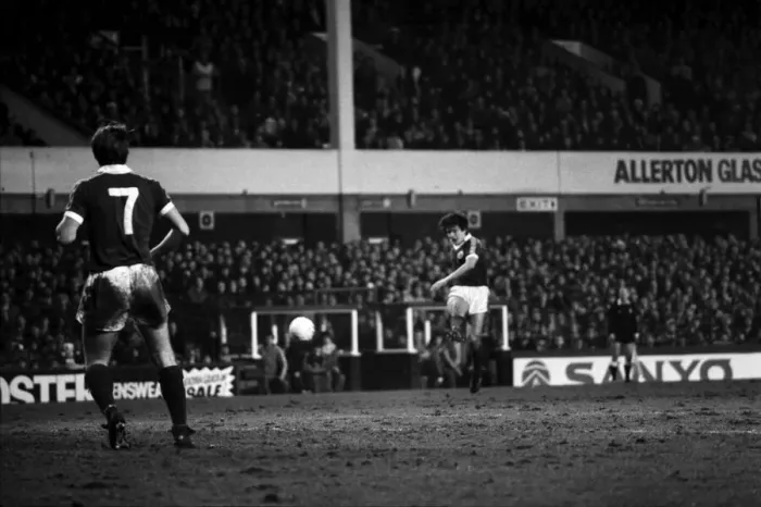 Framed Print : Everton 0 v. Ipswich 0. Division One Football. January 1981 MF01-12-011 Framed Print : Everton 0 v. Ipswich 0. Division One Football. January 1981 MF01-12-011