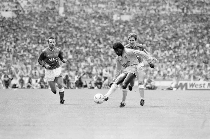 Framed Print : Everton 1-0 Coventry, Charity Shield football match at Wembley Stadium, London Framed Print : Everton 1-0 Coventry, Charity Shield football match at Wembley Stadium, London
