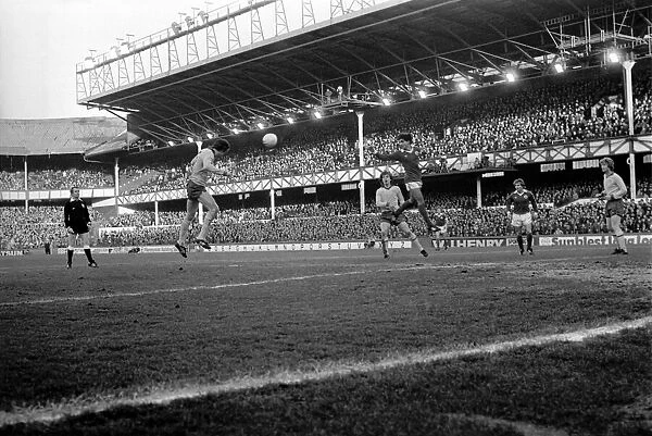 Everton 1 v. Arsenal 2. Division One Football. January 1981 MF01-06-084