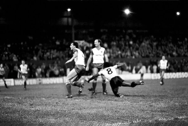 Everton 1 v. Sheffield Wednesday 1. December 1984 MF18-18-012